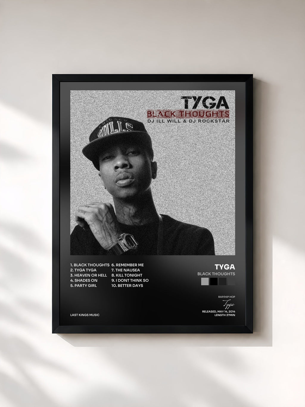 #noir Black Thoughts de Tyga en lámina enmarcada, marco negro, impresa y enmarcada en Francia