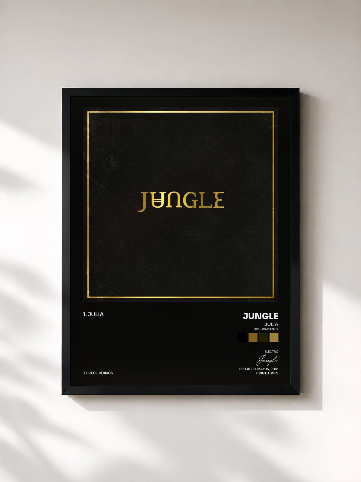 #noir Tableau de l'album Julia (Soulwax Remix) de Jungle, cadre noir, imprimé et encadré en France