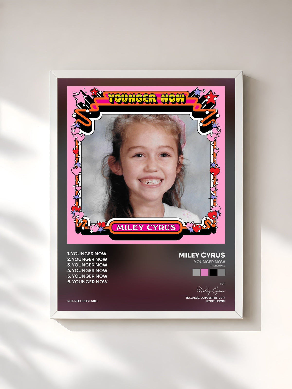 #blanc Tableau de l'album Younger Now (The Remixes) de Miley Cyrus, cadre blanc, imprimé et encadré en France