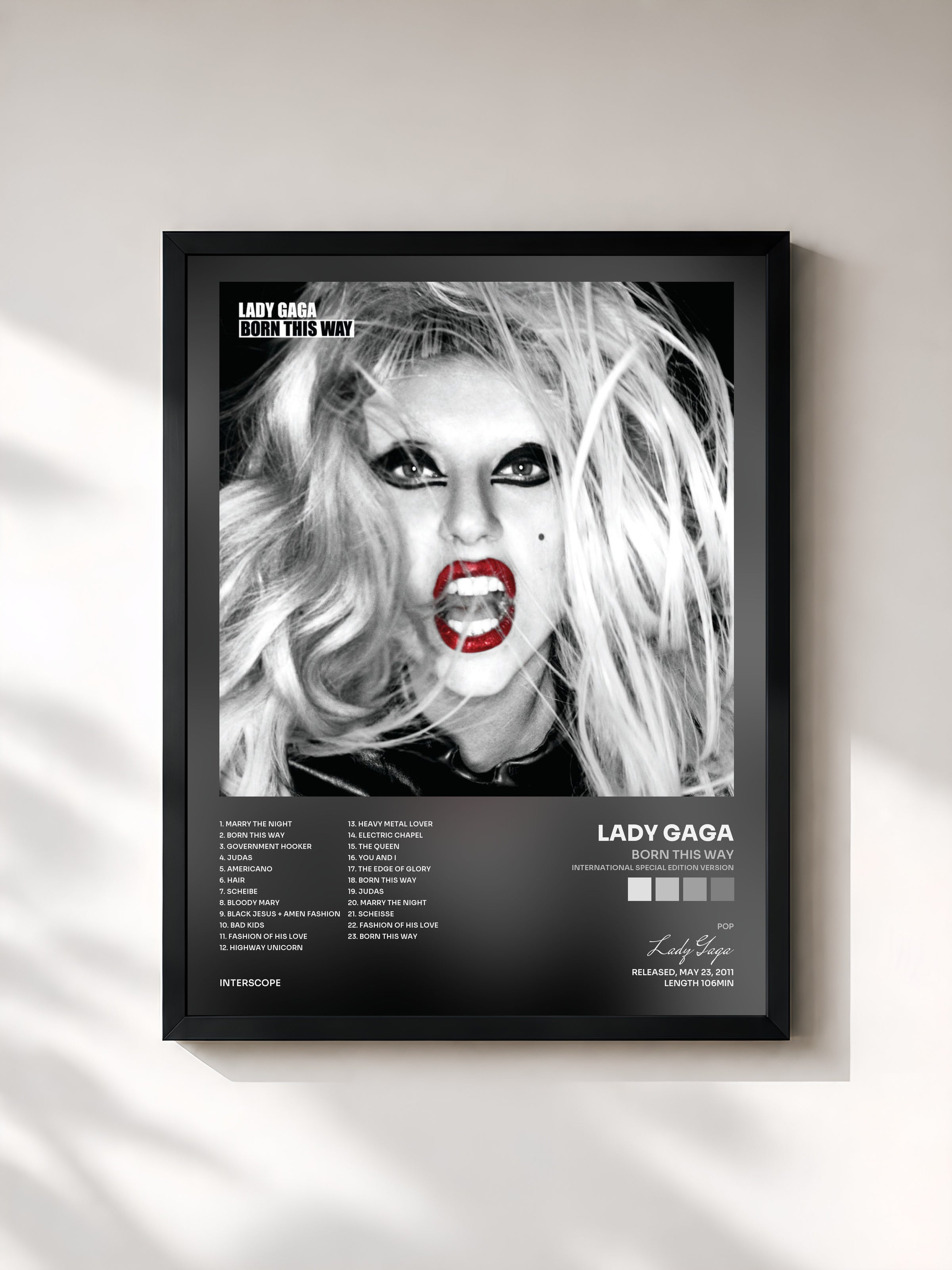 #noir Tableau de l'album Born This Way (International Special Edition Version) de Lady Gaga, cadre noir, imprimé et encadré en France