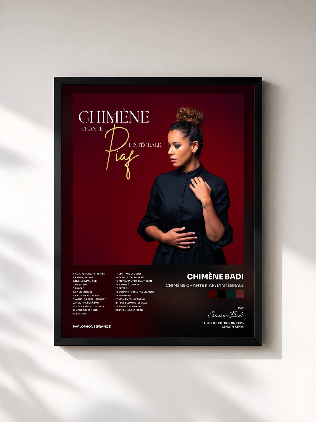 #noir Tableau de l'album Chimène chante Piaf : L'intégrale de Chimène Badi, cadre noir, imprimé et encadré en France