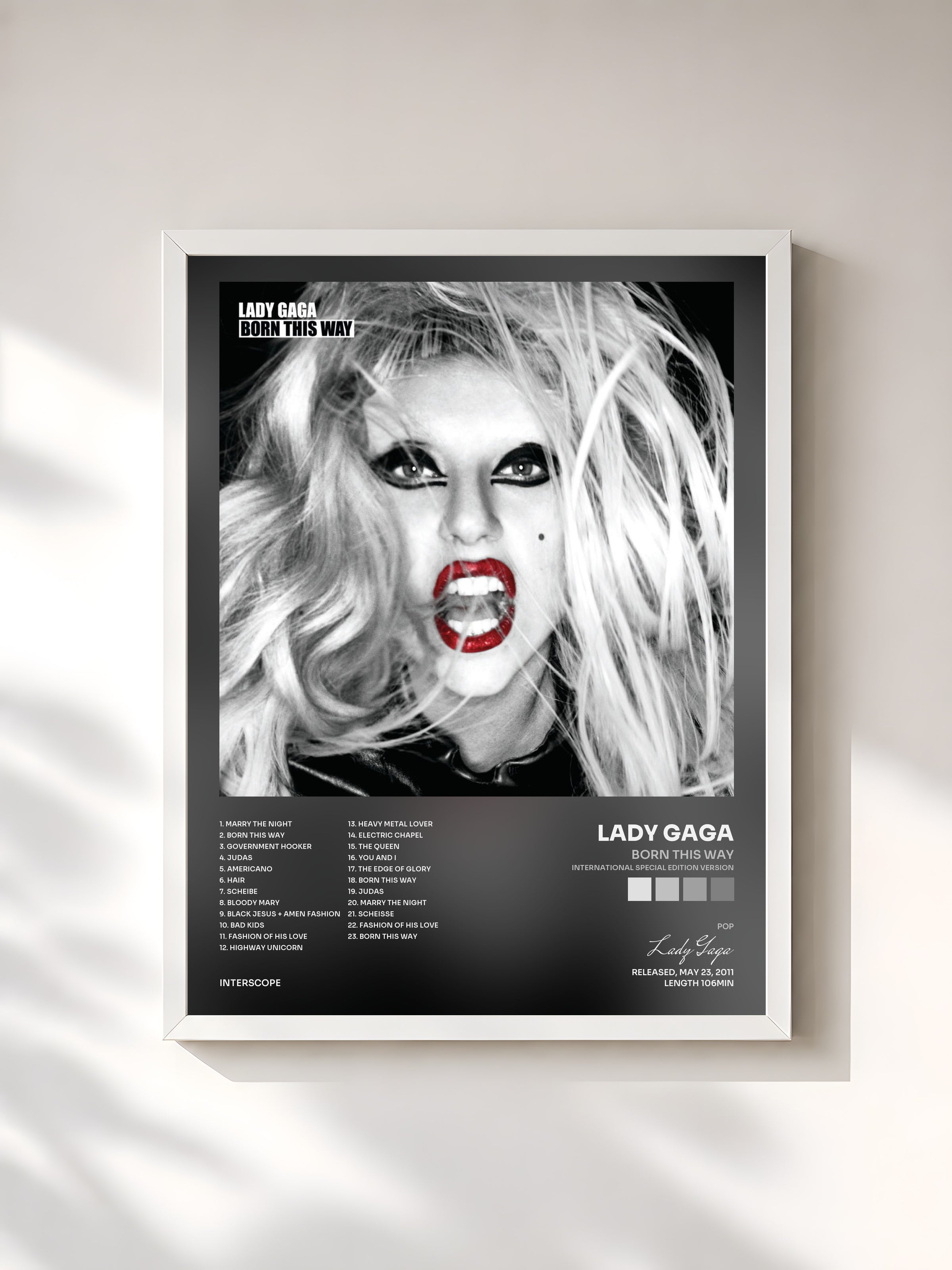 #blanc Tableau de l'album Born This Way (International Special Edition Version) de Lady Gaga, cadre blanc, imprimé et encadré en France