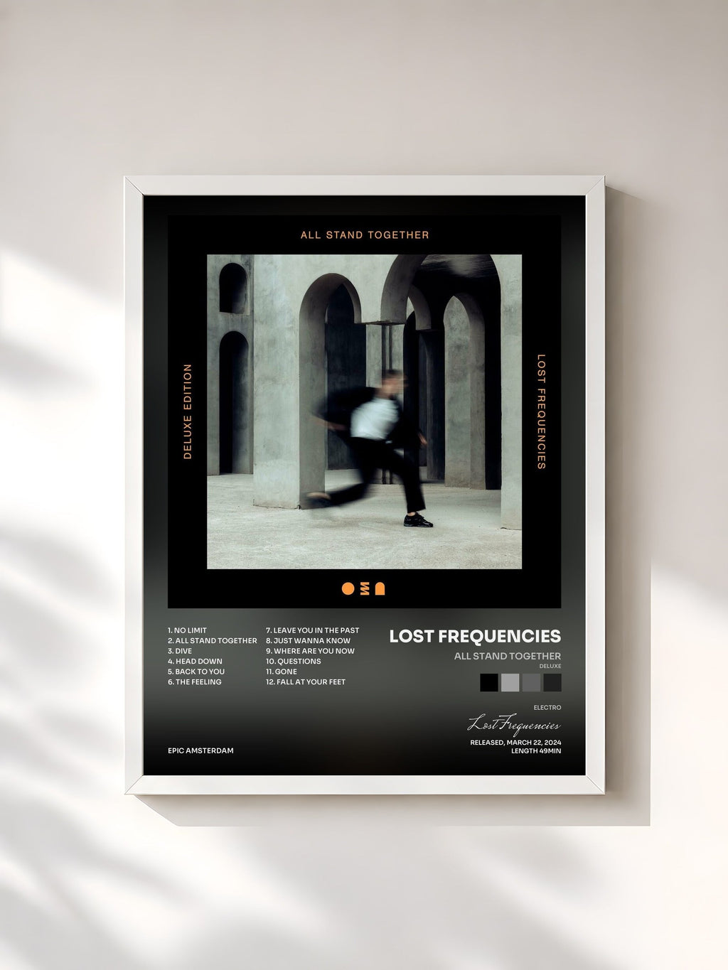 #blanc Tableau de l'album All Stand Together (Deluxe) de Lost Frequencies, cadre blanc, imprimé et encadré en France