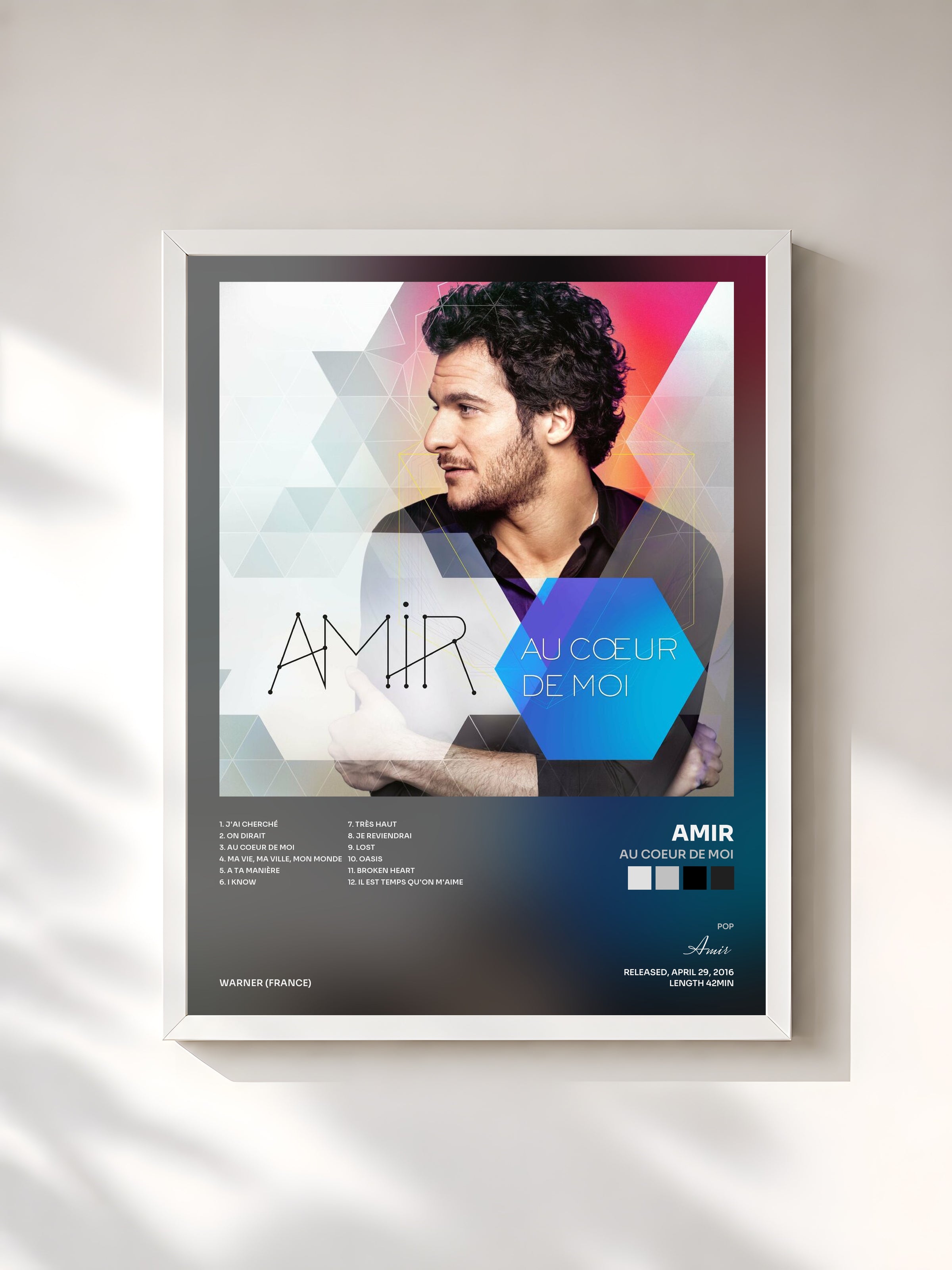 #blanc Au coeur de moi de Amir en lámina enmarcada, marco blanco, impresa y enmarcada en Francia