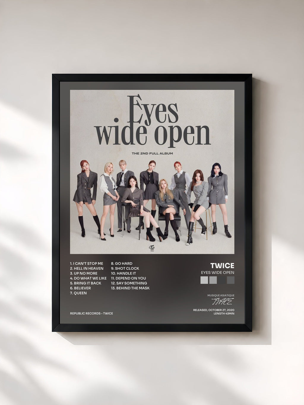 #noir Tableau de l'album Eyes Wide Open de TWICE, cadre noir, imprimé et encadré en France