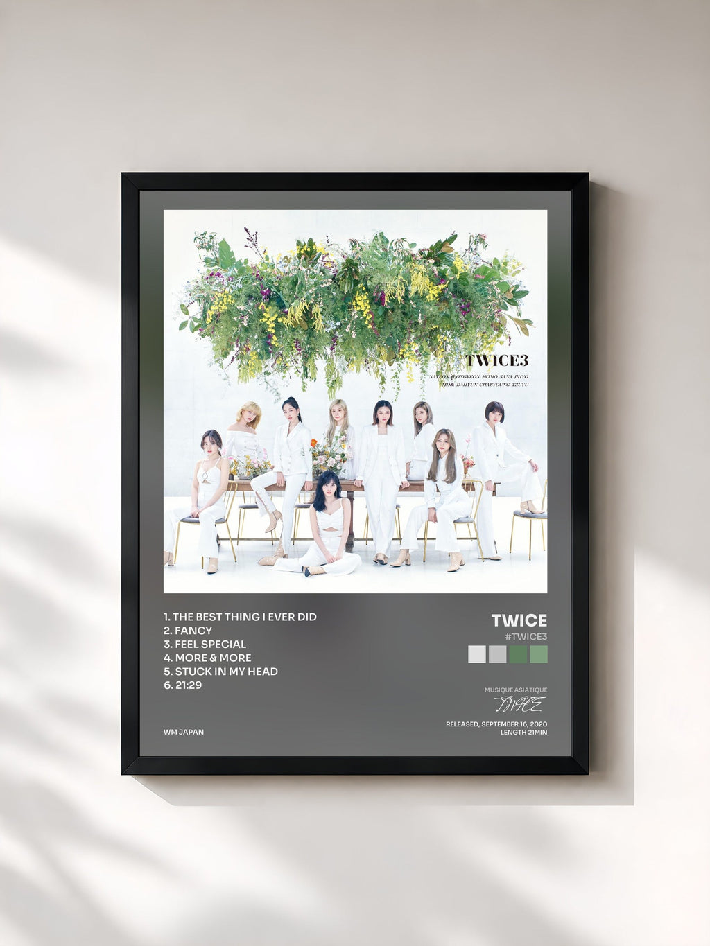 #noir Tableau de l'album #TWICE3 de TWICE, cadre noir, imprimé et encadré en France