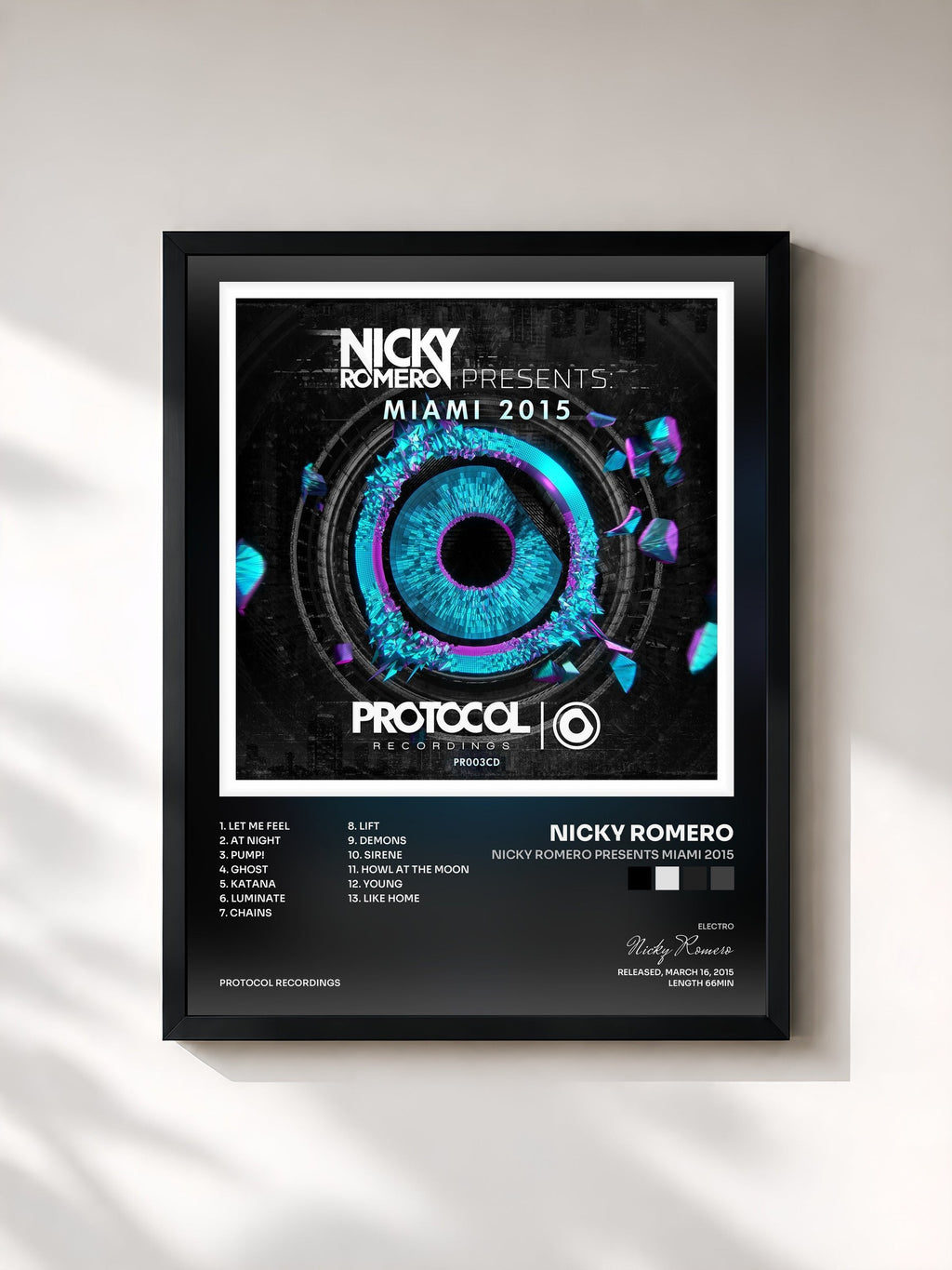 #noir Nicky Romero presents Miami 2015 di Nicky Romero in stampa incorniciata, cornice nera, stampata e incorniciata in Francia